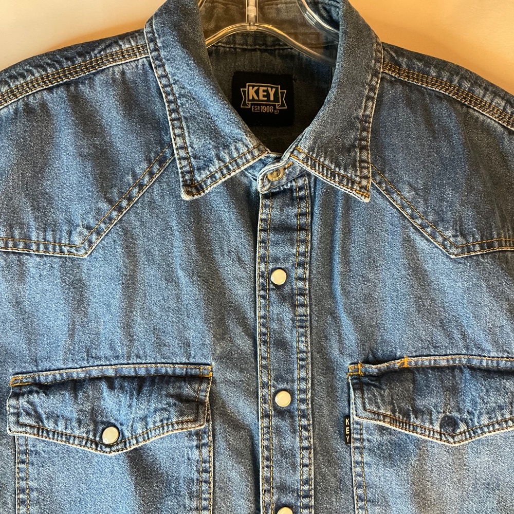 SALE‼️KEY MENS VINTAGE DENIM PEARL SNAP 100% COTTON WORKSHIRT SIZE LARGE/TALL - Picture 3 of 9
